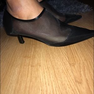 ZARA BLACK MESH SHORT HEELS SIZE 40 FITS 8.5W